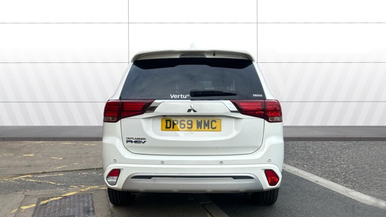 Mitsubishi Outlander 2.4 PHEV Dynamic Safety 5dr Auto Estate